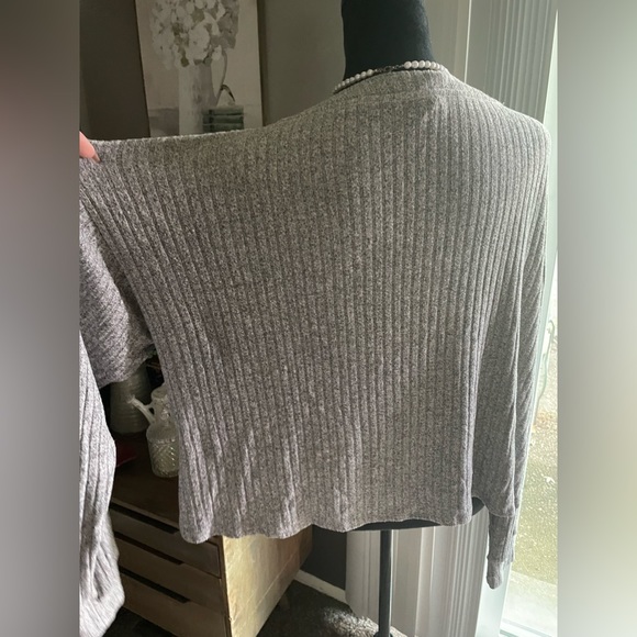 Pink Victorias Secret Womens Tee Shirt Top Size Large Gray V-neck - Picture 3 of 7